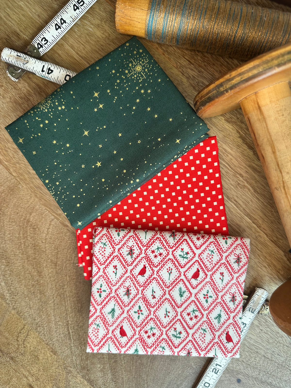 Holiday Cheer (half yards)