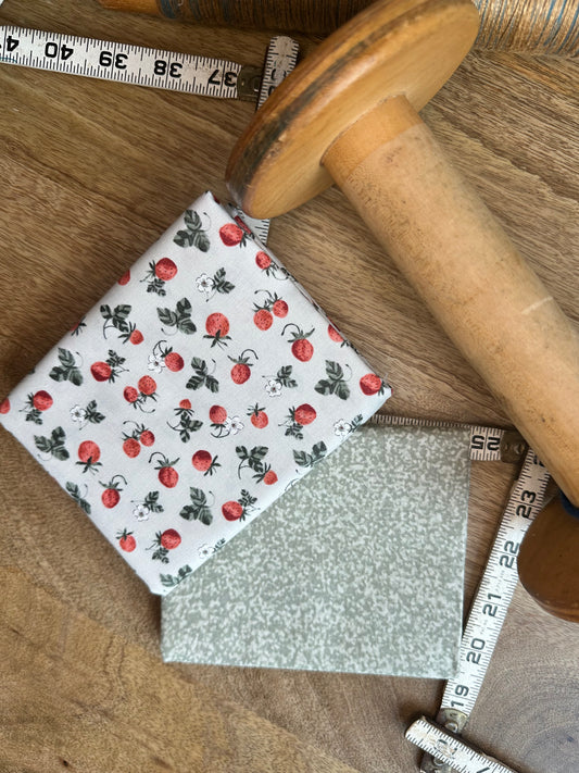 Strawberry Batch (half yard)